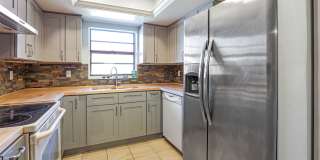 55+ ONLY Updated 1 Bed 1 Bath In Meadow Croft In Bradenton!! Gallery 1