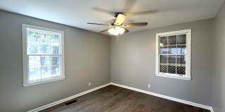 **$500 Incentive** Totally Renovated! Great 2 Bed 1 Bath Home in South Nashville! Gallery 10