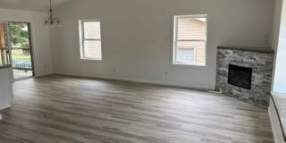 2048 Hillview Drive Gallery 5