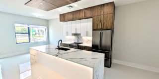 Annual UNfurnished brand new high end townhouse downtown Sarasota Annual UNfurnished brand new high end townhouse downtown Sarasota Gallery 8