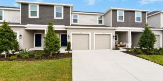 Brand New 3BR Townhome in Lakewood Ranch Gallery 1
