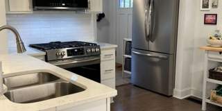 Normaltown home, a Charming 3 bedroom/ 2 bathroom Home Close to UGA and Hospitals! Gallery 25