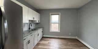 12 Woodland Street unit: 2Nd Flr Gallery 11