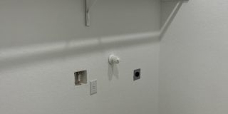 2164 Griffith Gallery 13