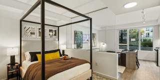 Overland & Ayres Gallery 21