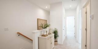 Like new 3/2.5 Townhome Gallery 27