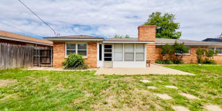 PRE-LEASING for June! Stunning Large 3 Bedroom Home! Gallery 33