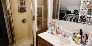 PRELEASING for AUGUST! Close to Campus Gallery 20