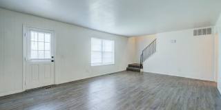 3 bedroom 2.5 bath - NW Highway and Rockwell Gallery 19