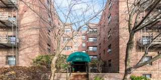 2339 Hudson Gallery 1