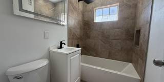212 Goshen Gallery 4