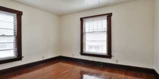 Large 4 Bedroom North Campus Townhouse - 1st house from High Street Gallery 14