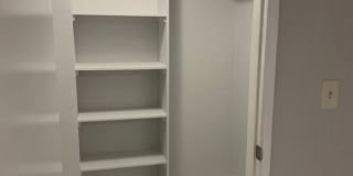 Gorgeous 2 Bed/2 bath apartment in excellent Sherman Oaks area! Gallery 26