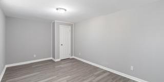 1227 East 38th Street Gallery 7