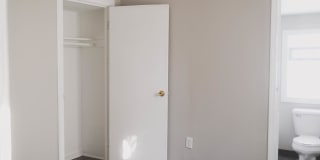 137 South Sheridan Avenue Gallery 8