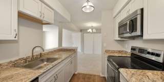 1601 CARRIAGE HOUSE Terrace Gallery 10