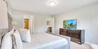8827 GENEVE Court Gallery 39