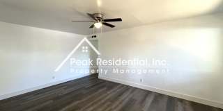 Updated 2bd/1ba Carmichael Duplex with Garage Gallery 9