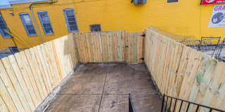 705 N MILTON Avenue Gallery 28