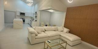 18 Selby Lane Gallery 3