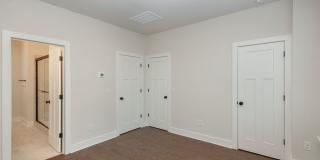 2319 Rozzelles Ferry Road Gallery 19