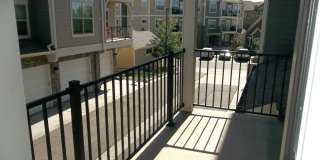 Secure, Stylish & Convenient – 2 Bed Condo in Loveland Gallery 7