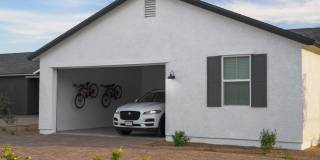 Cyrene at Estrella Gallery 1