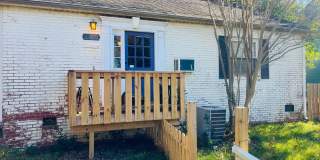 2 bed, 2 bath in LOSO. Gallery 1