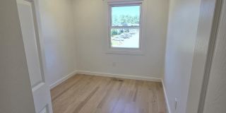 8760 STONERIDGE Drive Gallery 13