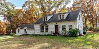 255 Woodbury Road Gallery 1