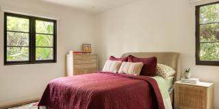 1745 N Vista St Gallery 13