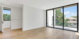 345 W 46th St Gallery 24