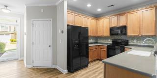 2522 Spring Oaks Way Gallery 8