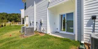 2 Bedroom Townhome in Lowell (Minutes from I-85)- AUGUST MOVE IN! 2 Bedroom Townhome in Lowell (Minutes from I-85)- AUGUST MOVE IN! Gallery 19