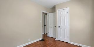 Newly Refreshed 3-Bed Bungalow with Bonus Sunroom & Finished Attic – Columbus Living! Gallery 20