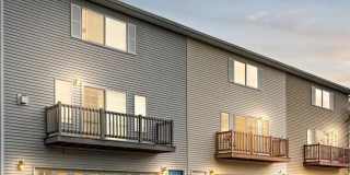 3 bedroom, 2.5 bath Gallery 1