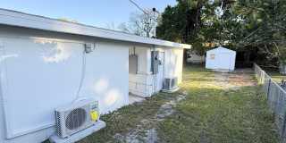 5045 Garner St Gallery 14