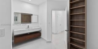 1101 S Shore Dr Gallery 22