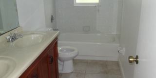 2637 SW 27th Street Gallery 4