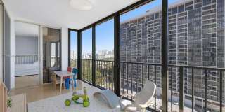 1915 Brickell Ave Gallery 22