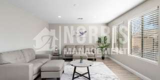 Beautiful Large Furnished Home w/A Pool Gallery 15