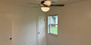 107 Holmes Dr Gallery 6