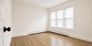 408 Central Street Gallery 1