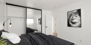 900 W College Street apartments Gallery 3
