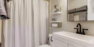 Idyllic West Boulder 2BDR Furnished Home Gallery 19