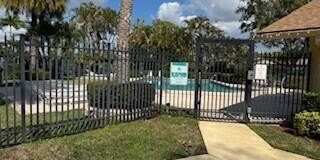 12949 Pennypacker Trail Gallery 29