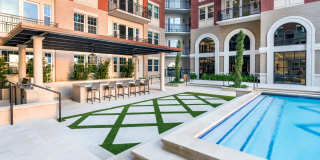 Modera Waugh Gallery 8