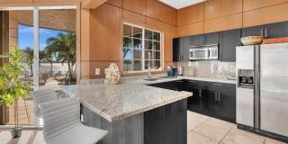 2851 N Oakland Forest Dr Gallery 41