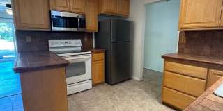 SIZEABLE 3 BED 2 BATH HOME IN THE STARLIGHT SUBDIVISION Gallery 7