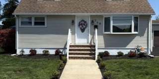 368 Sweetbriar Street Gallery 1